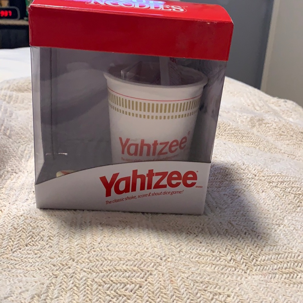 Yahtzee cup of noodles game only used once